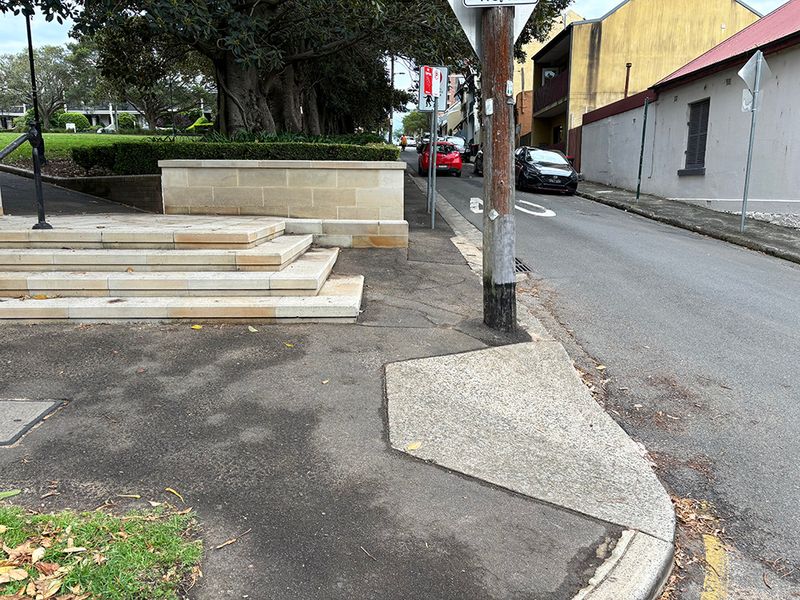 Hollis Park Gap