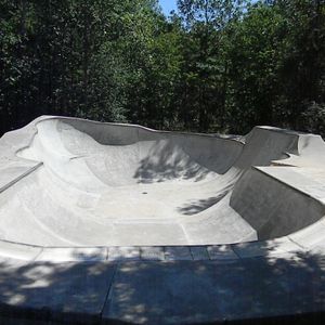 Homewoods Private Bowl