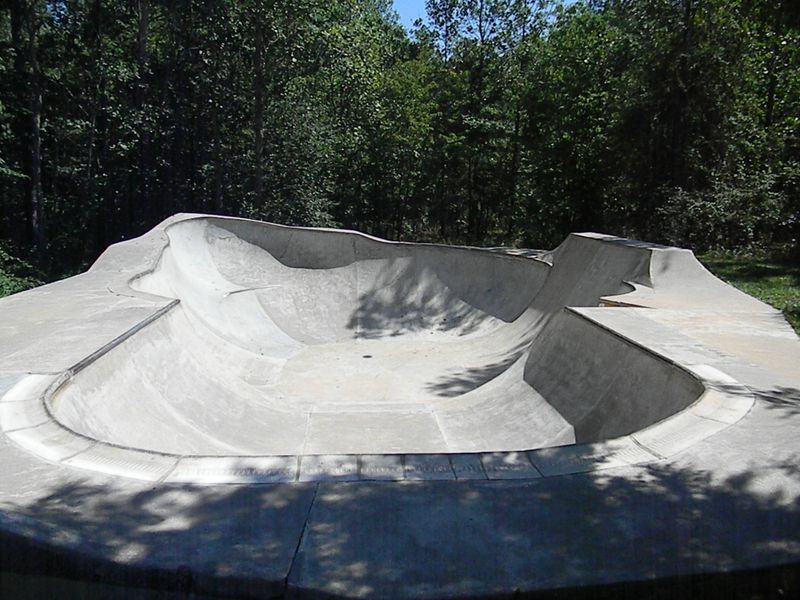 Homewoods Private Bowl