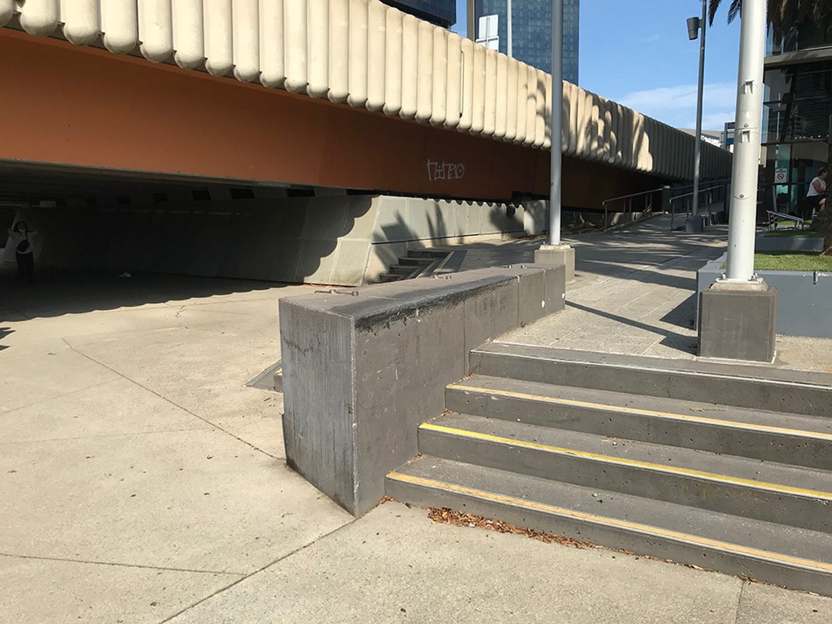 Hooks Outledge skate spot