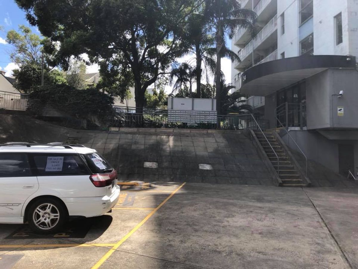 Tower Bank skate spot