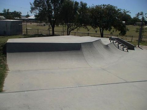 Hughenden Skatepark photo 3