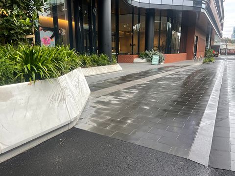 Hutchings Bank photo 2