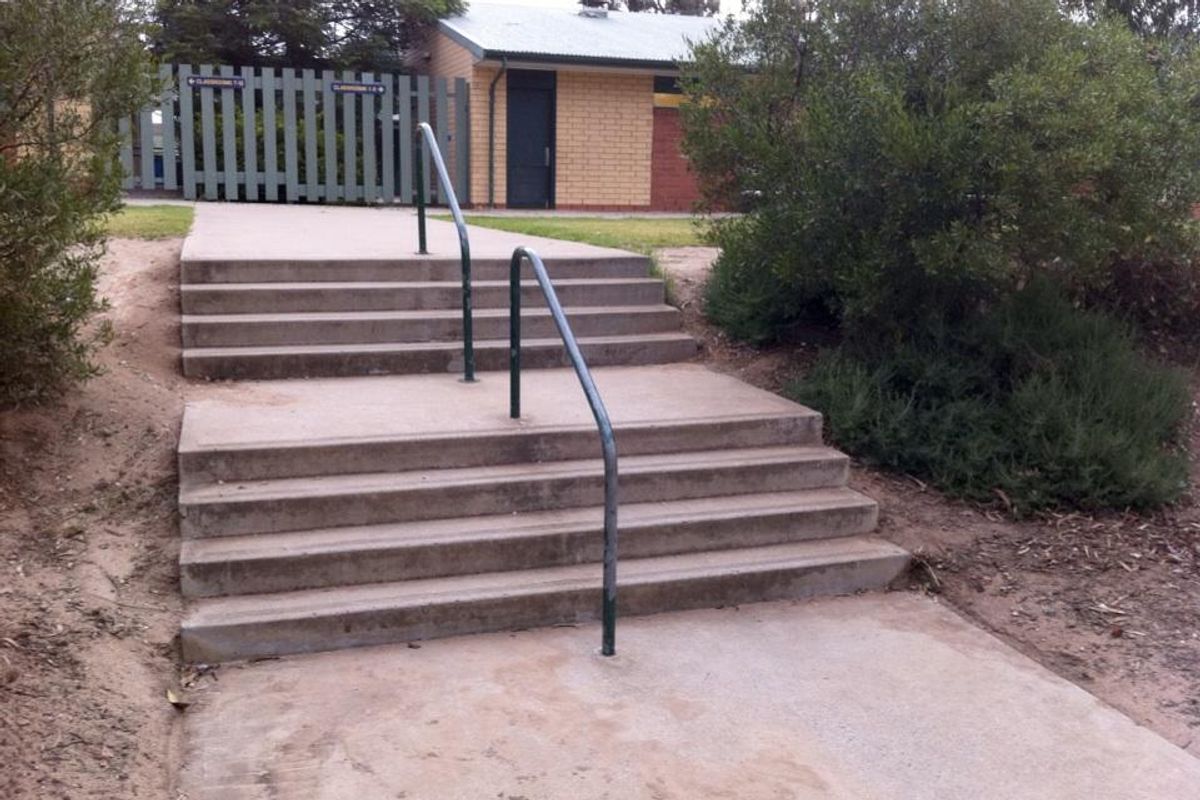 Northfield double set skate spot