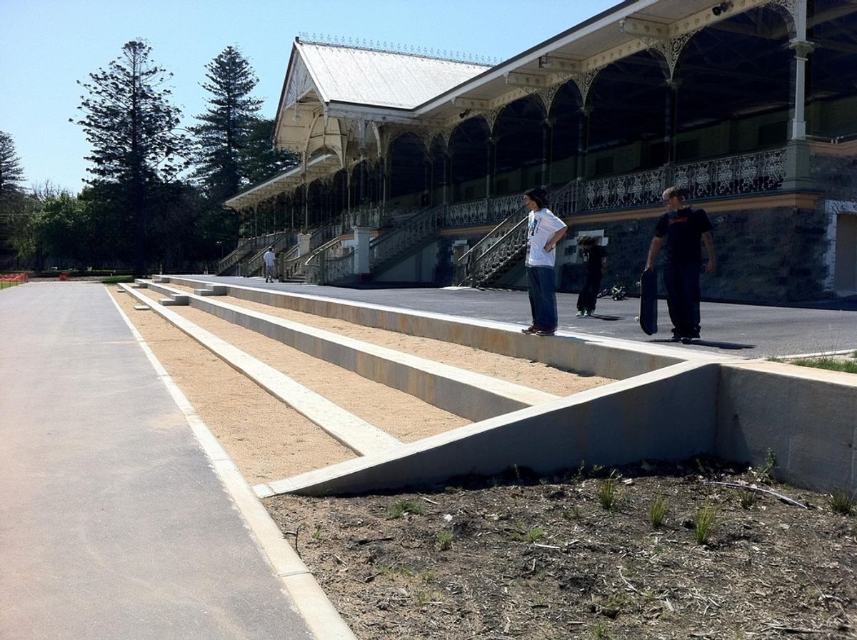 Race Course 4 skate spot