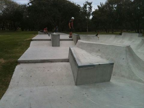 Innes Park Skatepark photo 4