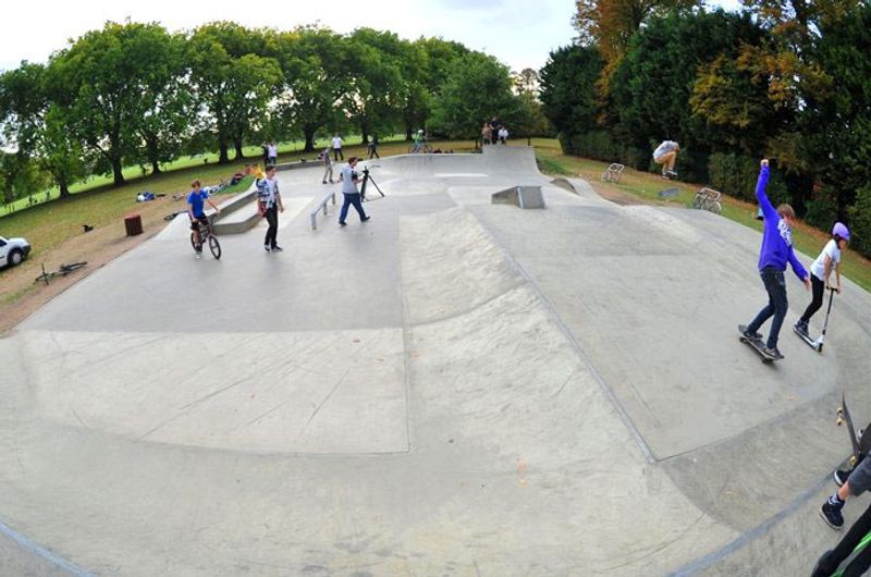 Jesus Green Skate Park 