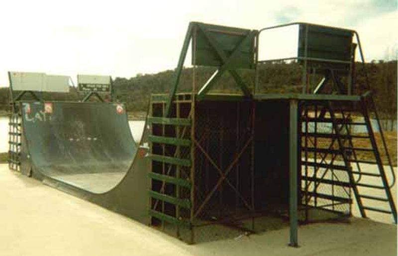 Jindabyne Mini (Closed)