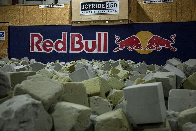 Joyride 150 Indoor  Skatepark
