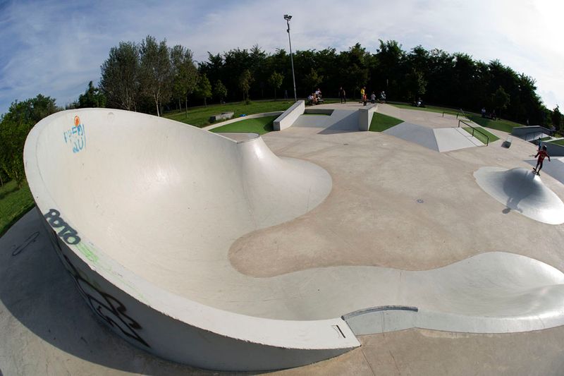 jurassic skatepark