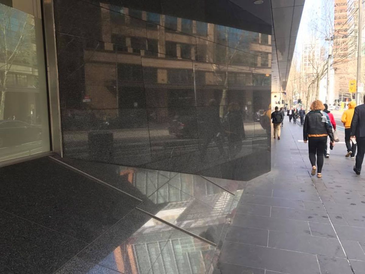 Court Bank to Wall skate spot