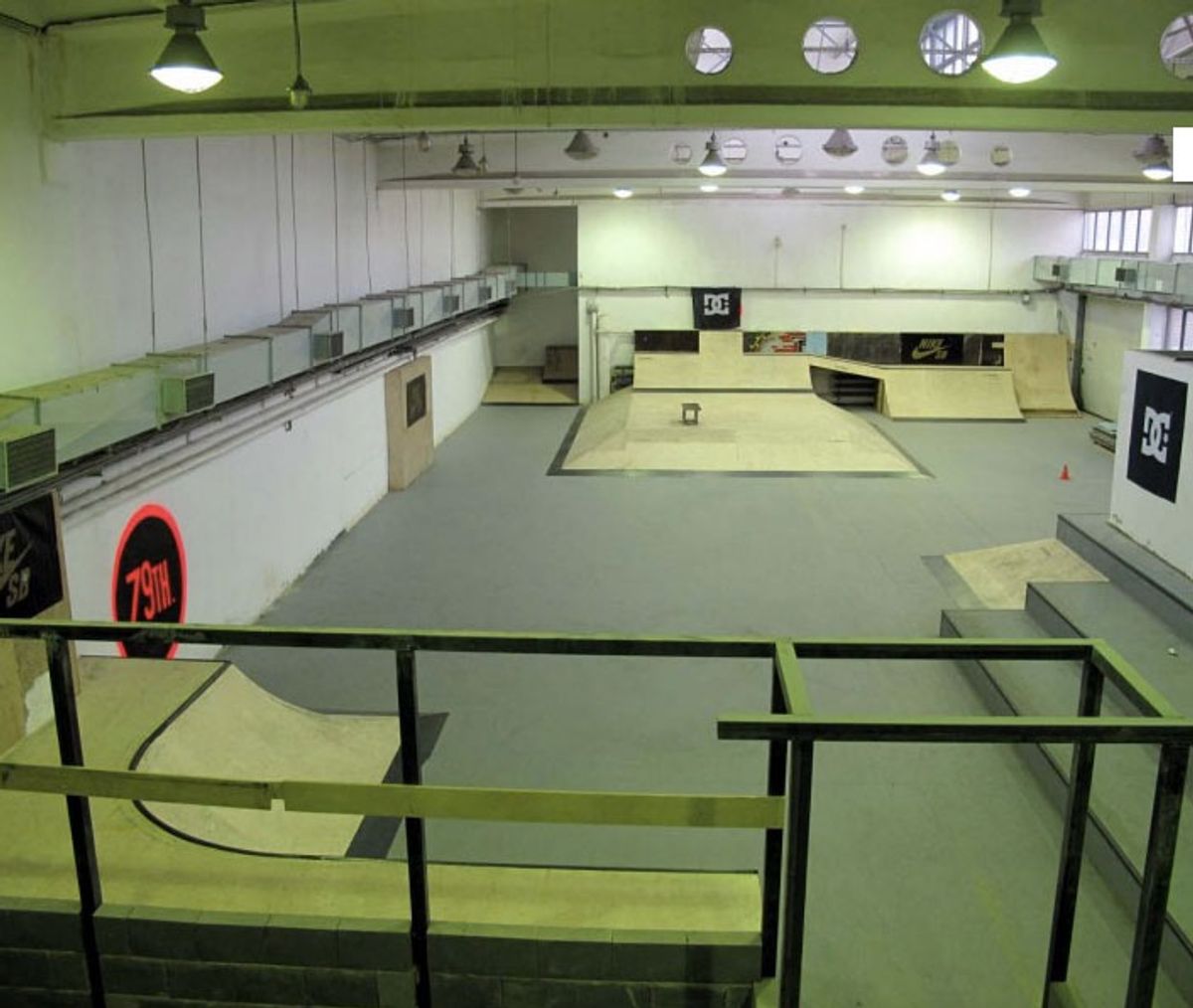 Kamuflage Indoor Park skatepark
