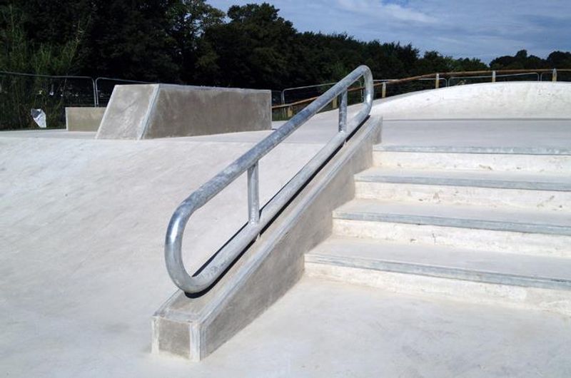 Beezon Fields Skate Park 