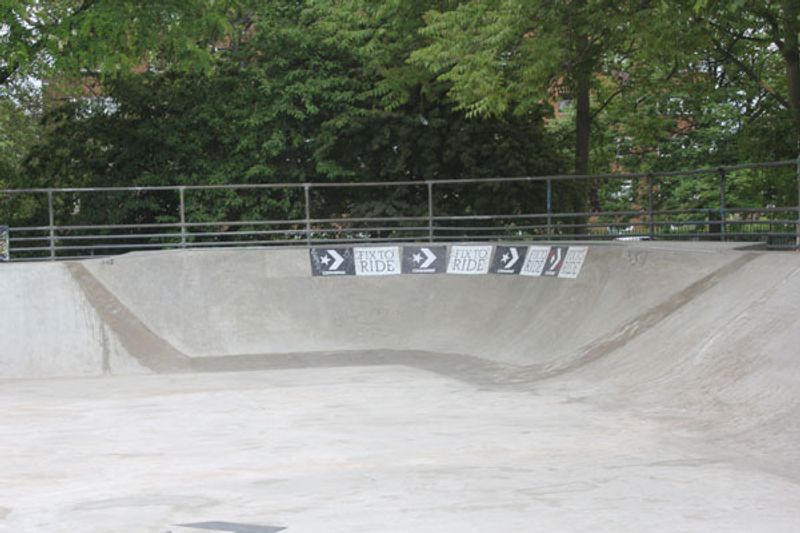 Kennington Bowl