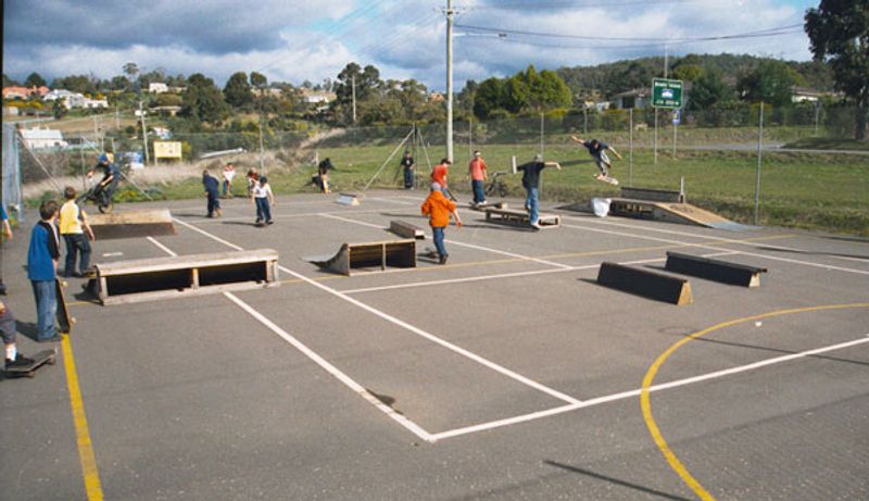 Kettering Tennis Court
