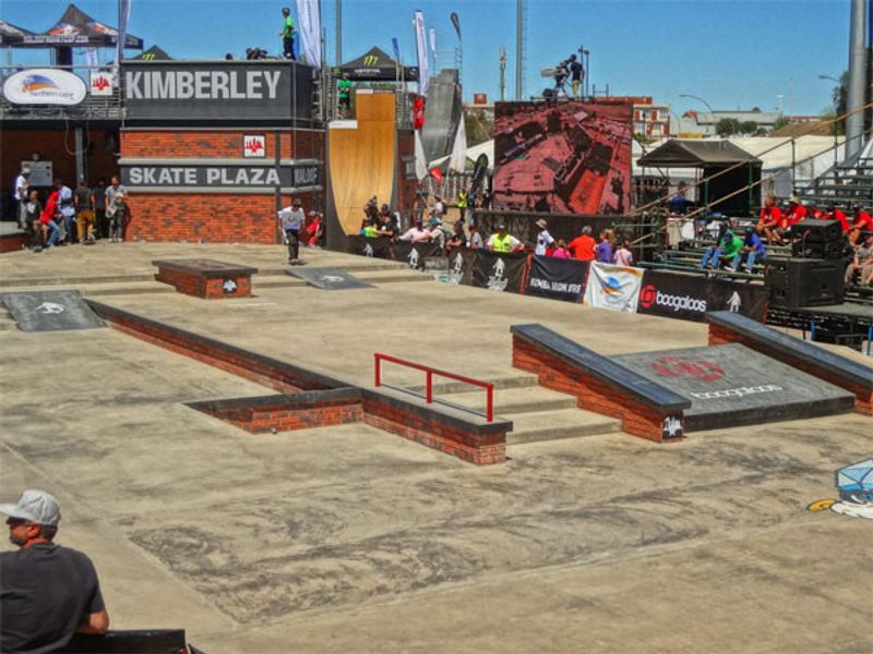 Maloof Plaza