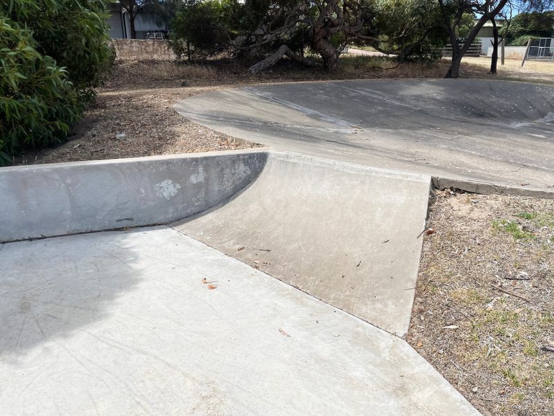 Kingscote Skatepark