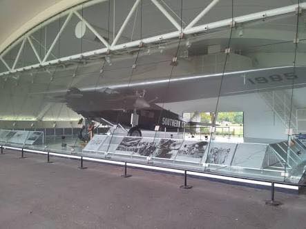 Kingsford Smith Memorial 