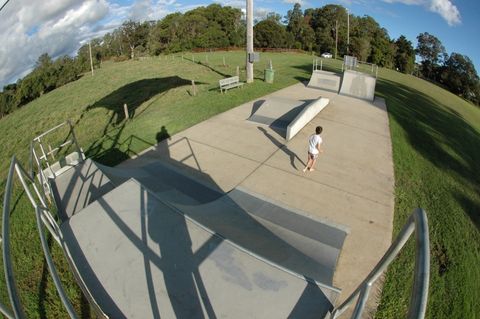 Kin Kin Skatepark photo 3