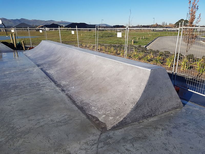 Knight Stream Skatepark