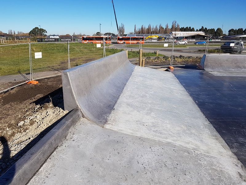 Knight Stream Skatepark