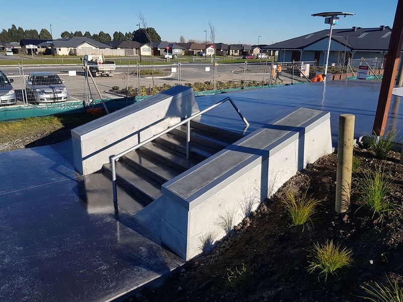 Knight Stream Skatepark