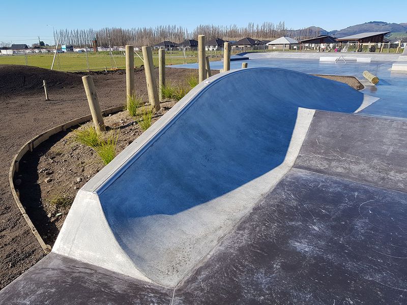 Knight Stream Skatepark