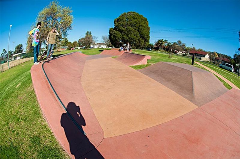 Henwood Park Skatepark