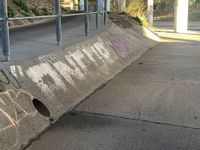 Kooyong Ditch Bank