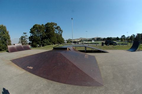 Korumburra Old  Skatepark photo 2