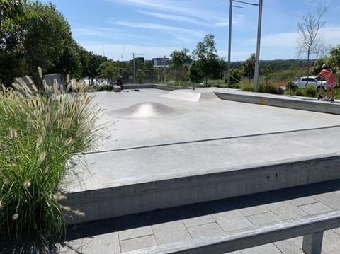 Lachlan's Line Skatepark photo 3