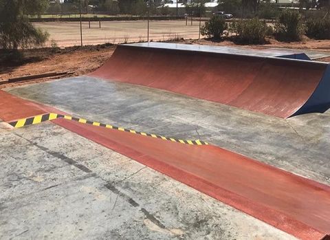 Lake Cargelligo Skatepark photo 3