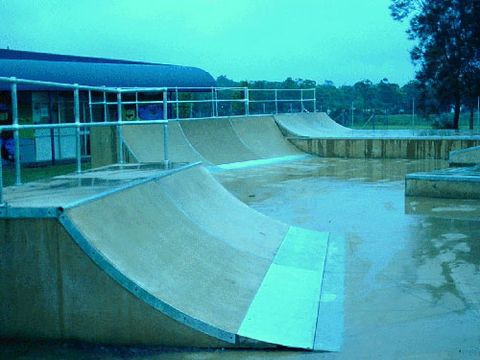Lake Haven Skate Park (New) photo 2