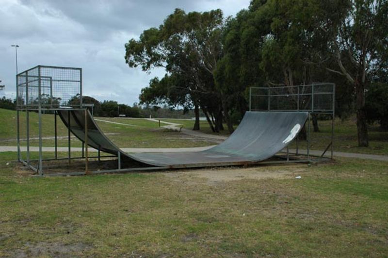 Lakes Entrance Skate Park