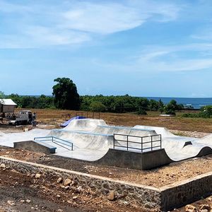 Salty Wheels Skatepark 