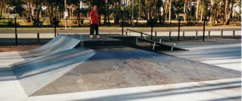 Lara Skatepark (CLOSED) photo 2