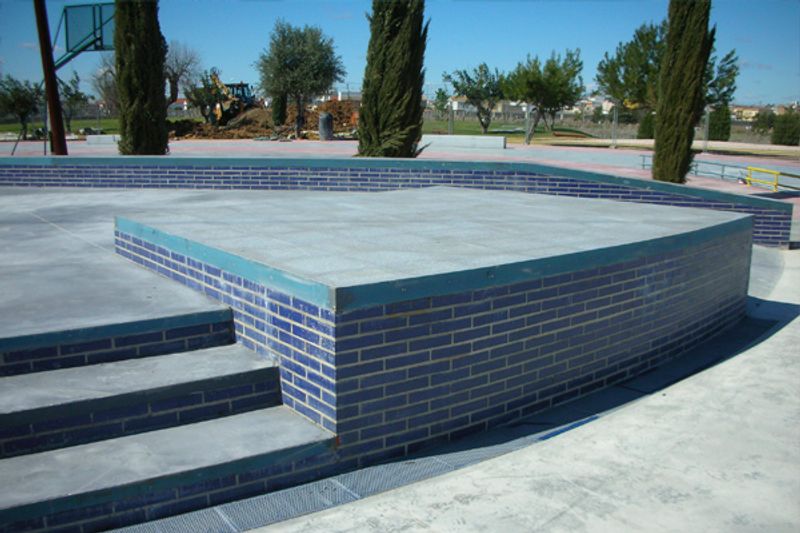 La Rinconada Plaza 