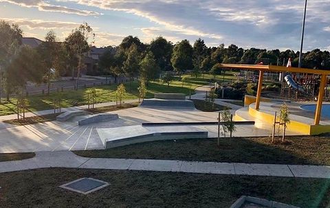 Laurimar Skatepark photo 6