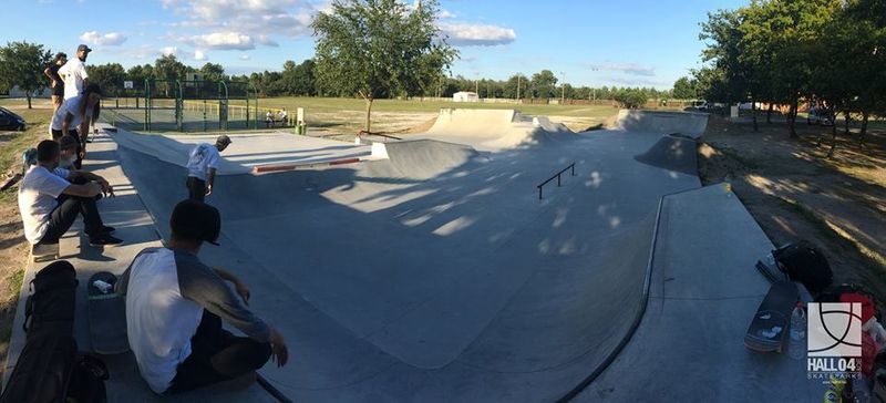 Le Barp Skatepark