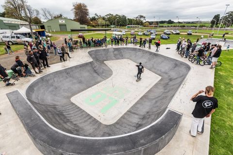 New Leongatha Skatepark photo 2