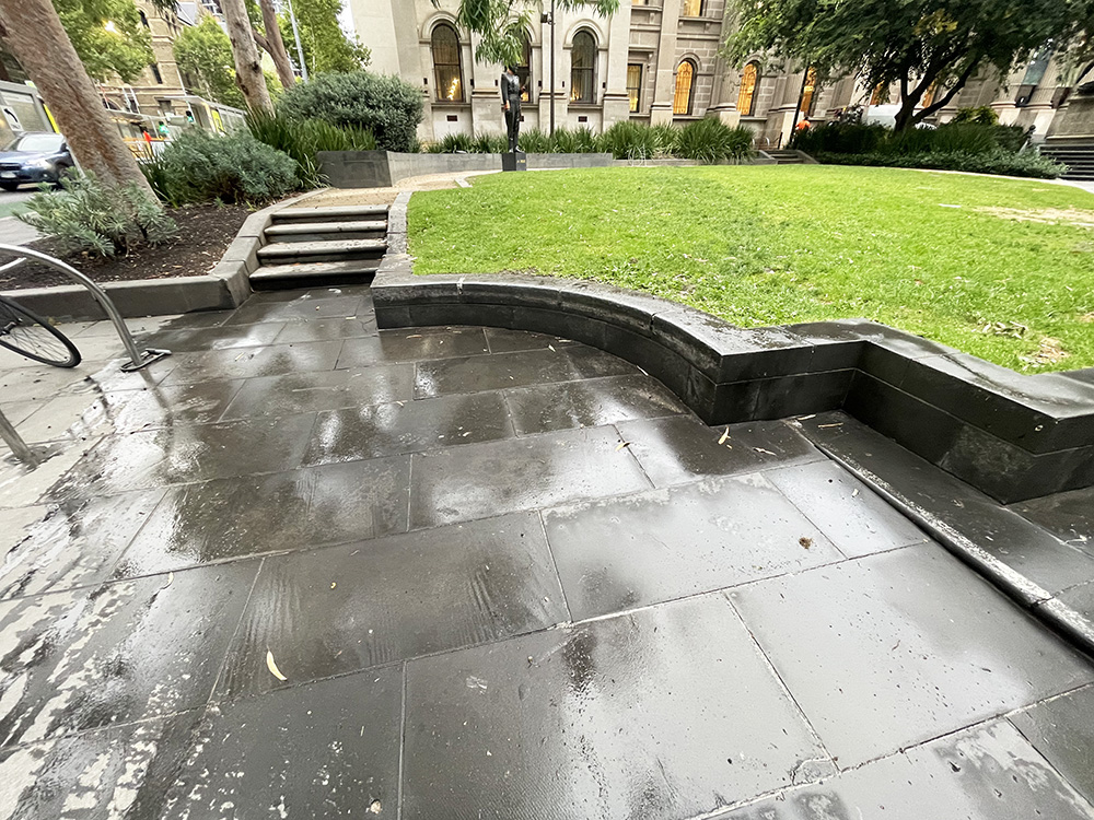 Library Curved Ledge 