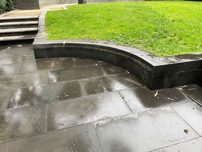Library Curved Ledge 