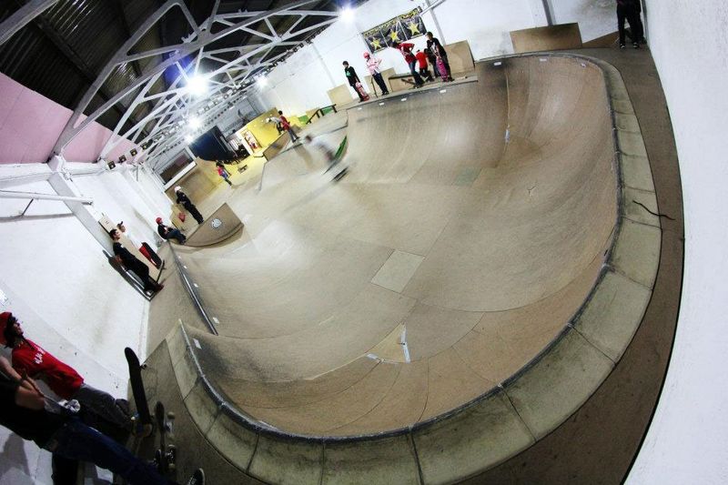 Life Indoor Skate Park 