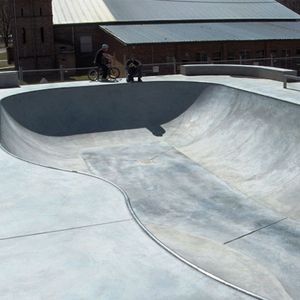 Lithgow Concrete Skatepar