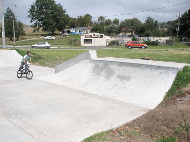 Loch Skatepark