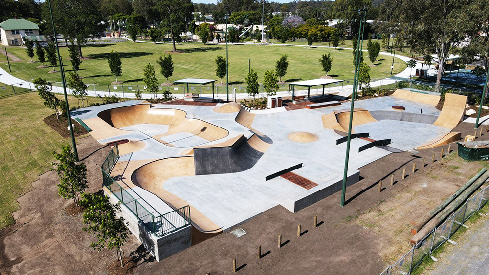 Logan Village Green Skatepark 