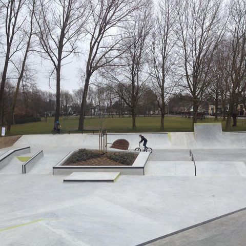 Lokeren Skatepark photo 2