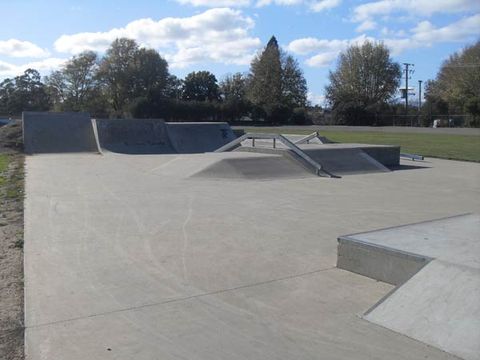 Longford Skatepark photo 2