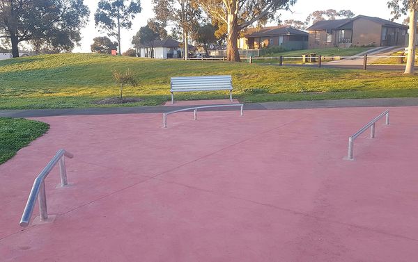 Long Gully Rails