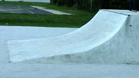 Lorne Skatepark (demolished) photo 2
